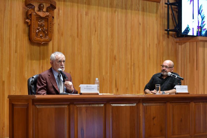Enrique Semo