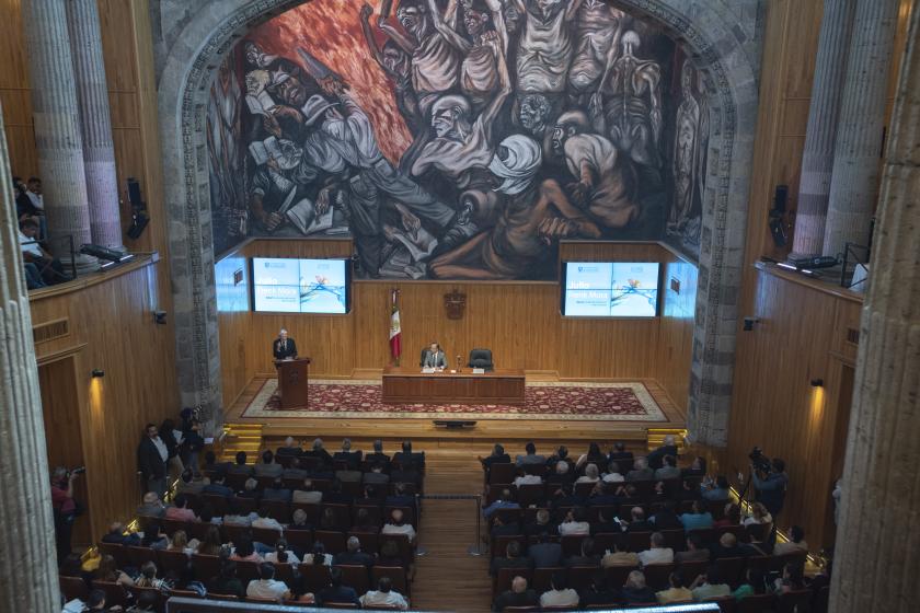 Julio Frenk Mora