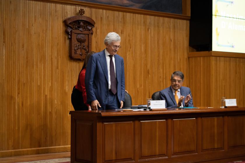 Conferencia D'Alema 1