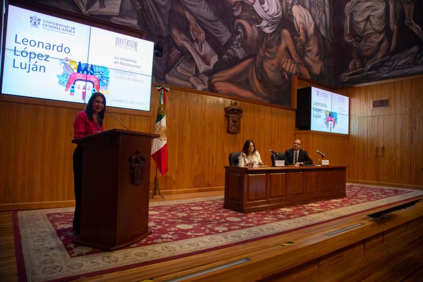 conferencia Lopez Lujan 9