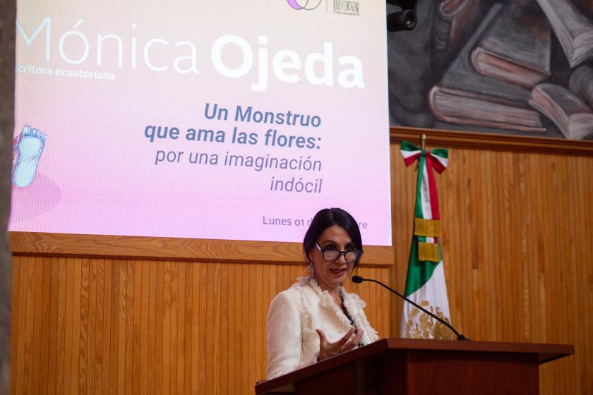 Conferencia Mónica Ojeda 1