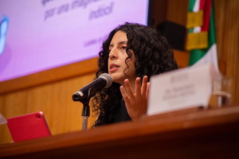 Conferencia Mónica Ojeda 9